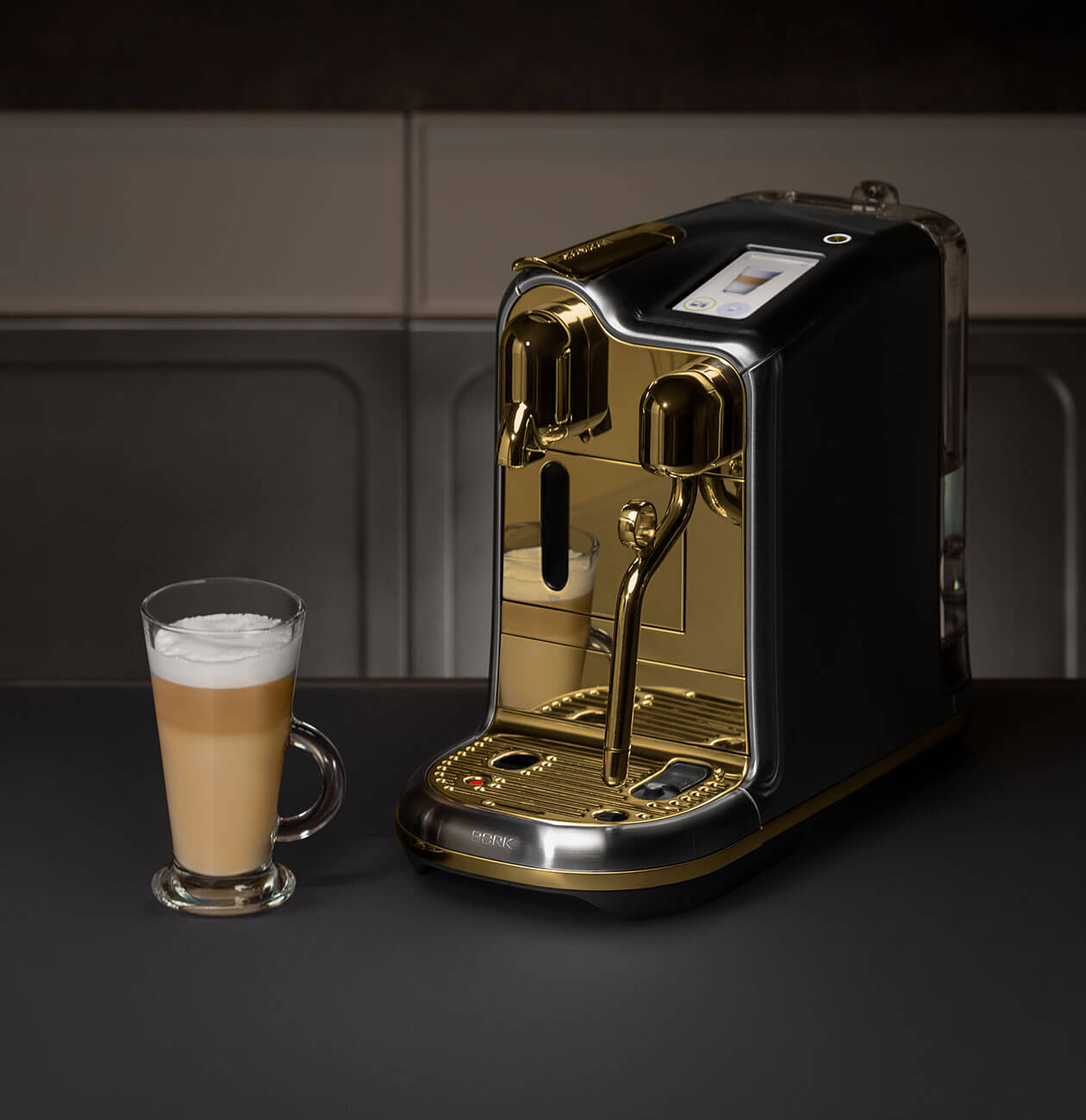Капсульная кофемашина C831 Creatista Pro BORK Gold