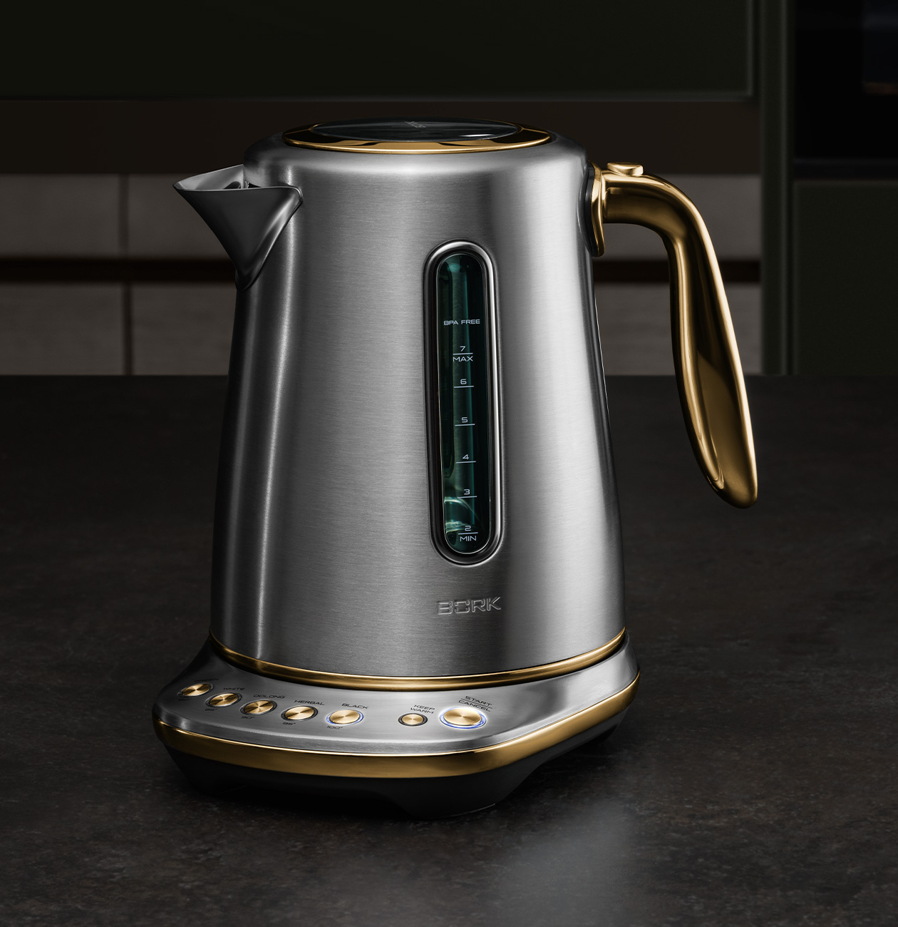 Чайник K704 BORK Gold